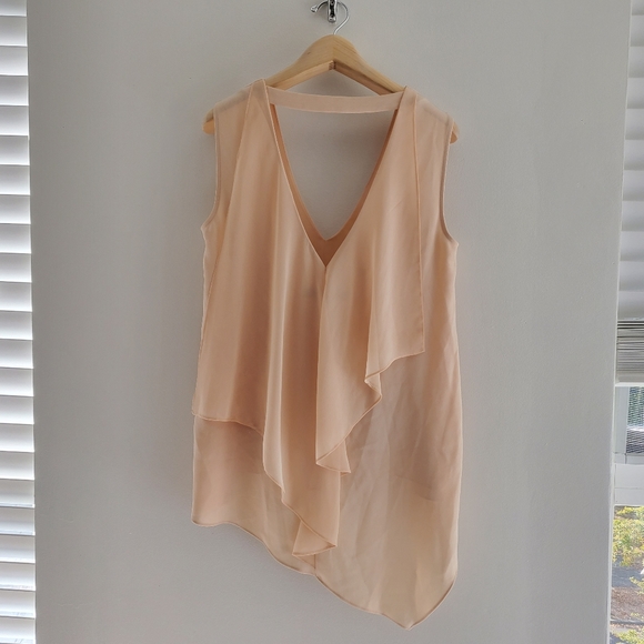 BCBGMAXAZRIA Sleeveless back flair top - Picture 2 of 5
